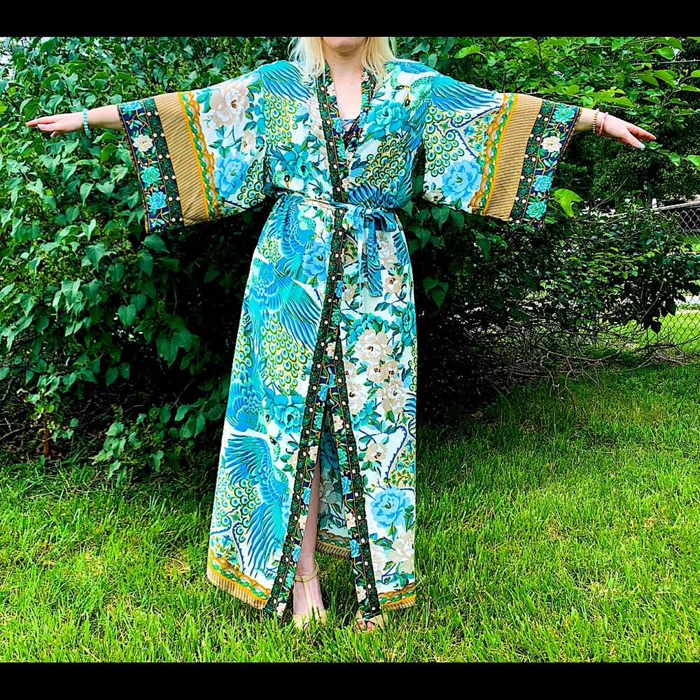 Turquoise Peacock Bohemian Floral Kimono Robe